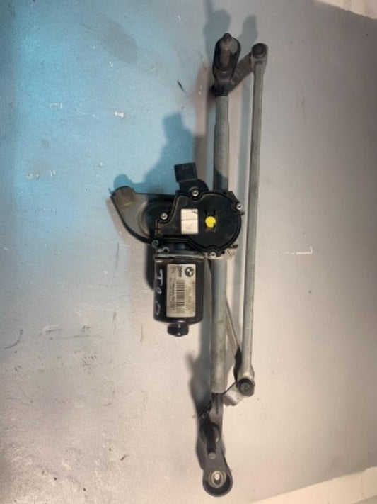 Ansamblu stergator bmw F20 F21 F30 F31, cod 7267503, in stare buna, doresc si ofer seriozitate!!