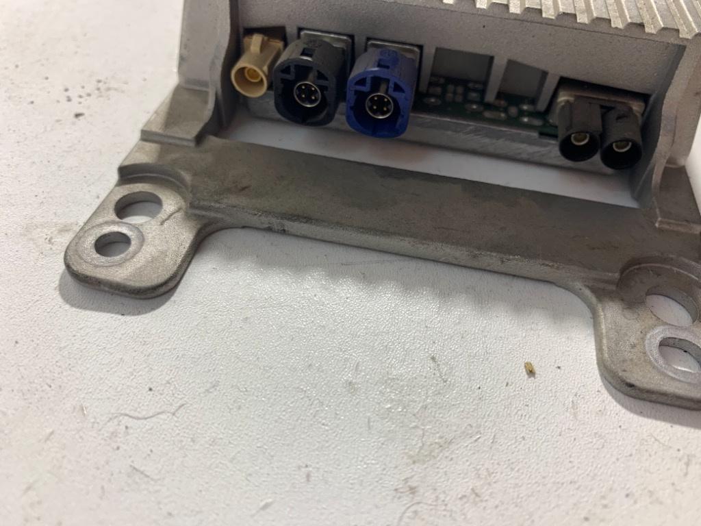 Modul combox BMW cod 9257151, 84109257152, in stare foarte buna de functionare, f10/11 , seria 5