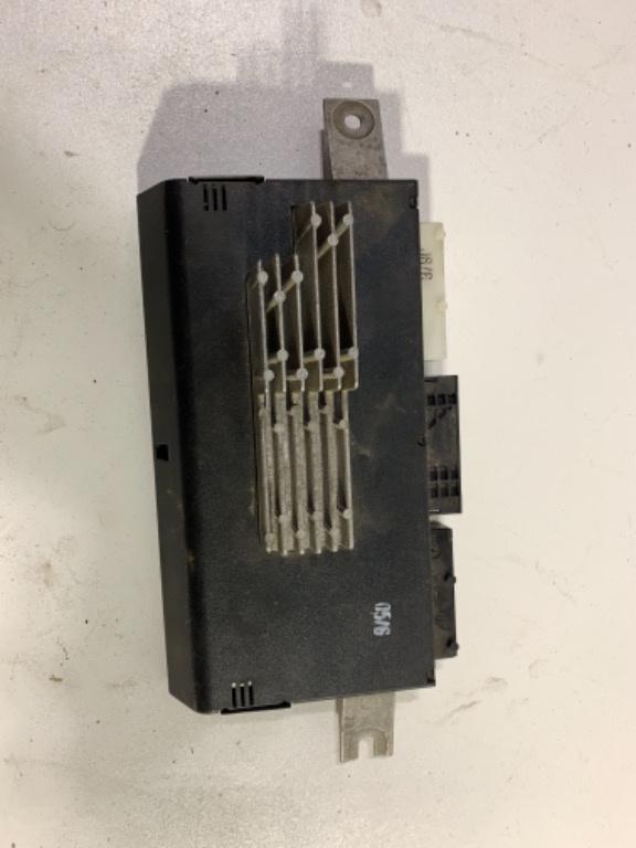 Calculator lumini bmw 7 6135-8370875 8370875
