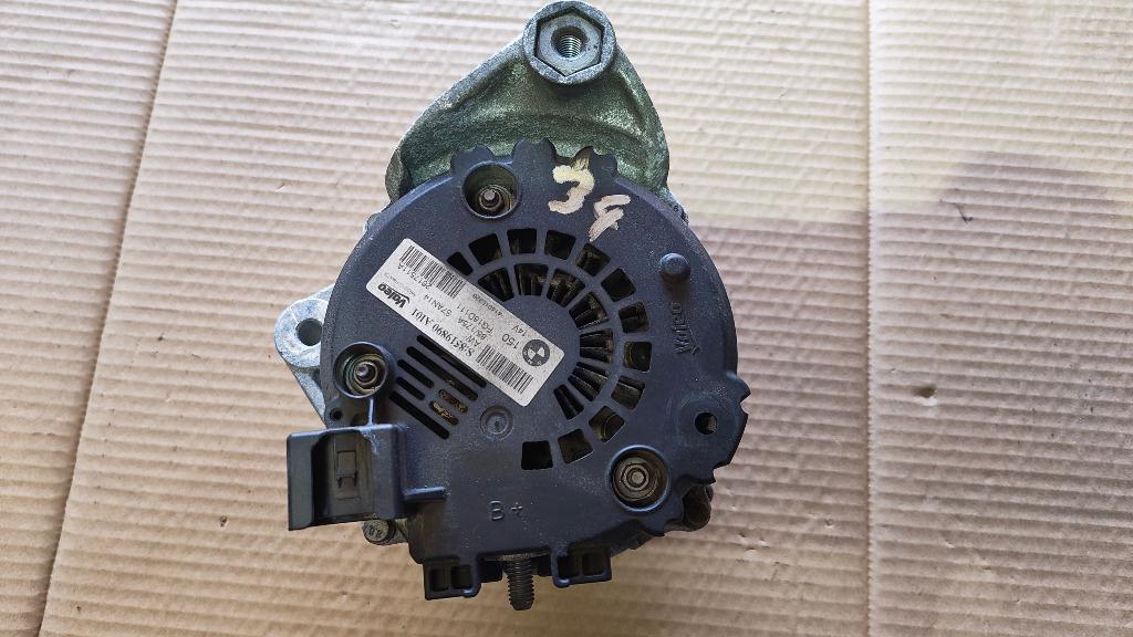 Alternator bmw f30 f31 F20 F21 F31 F34 F32 F33 F36 N47 2.0, 8519890, seria 3 Seria 1 SERIA2 Seria 4