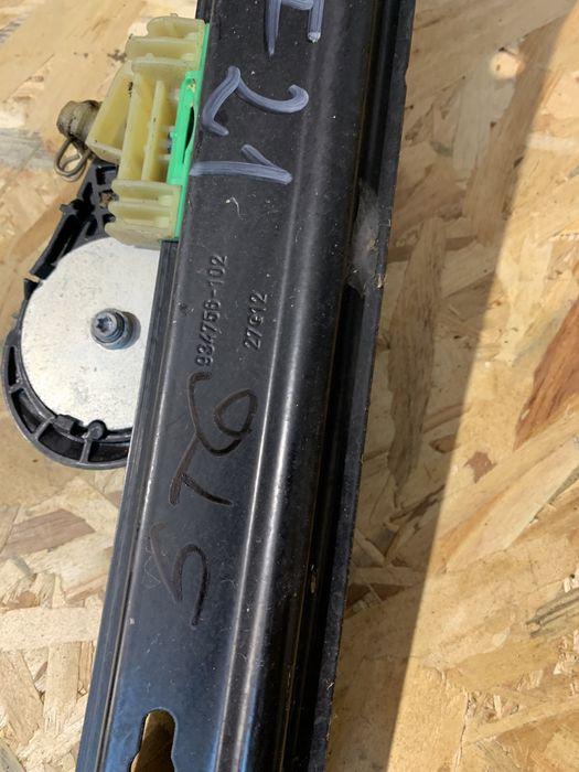 Macara geam stanga bmw F21 seria 1 7046031