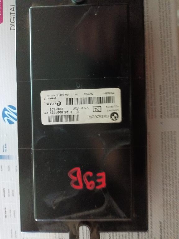 Frm bmw e90 e91 e81 e87 seria 1 seria 3 61356961132-02, 6961132, 6961623