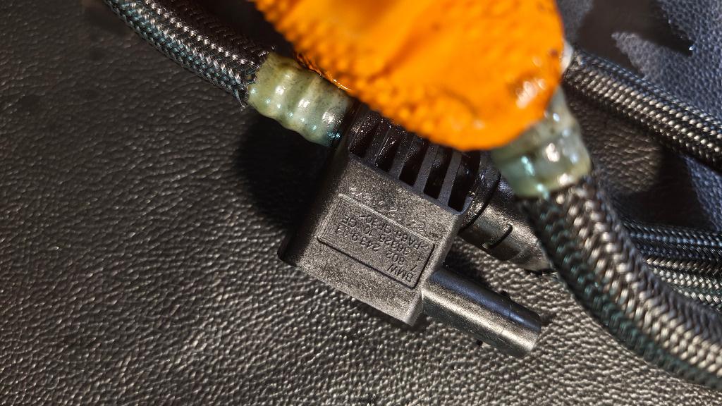 SENZOR PRESIUNE MOTORINA 7802243 13537823396 7823396 N57 3.0 d 4.0D
