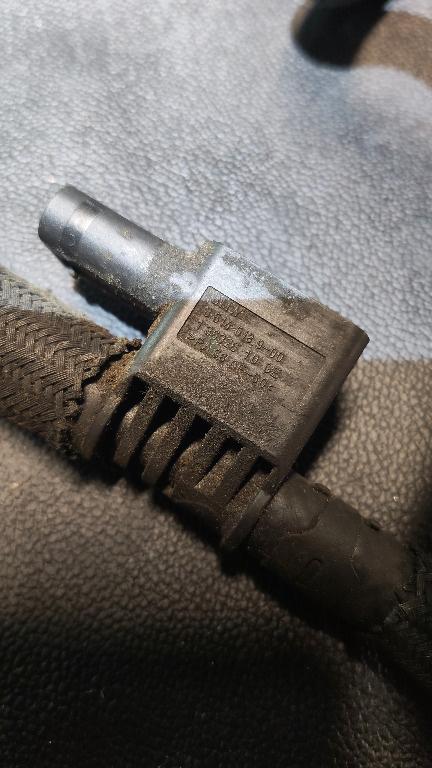 Senzor presiune combustibil bmw F20 F21 F22 F30 F31 F34 F32 F33 F36 8514518 8573386 8507680 850767903 7810786