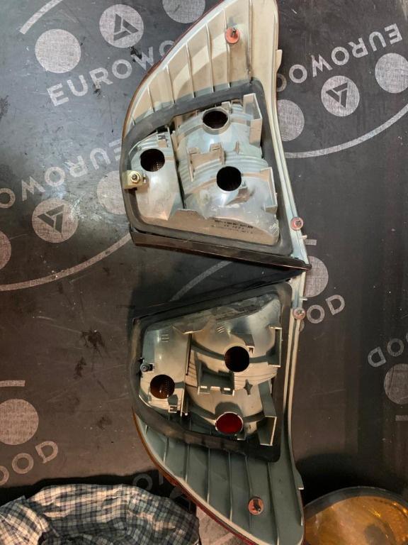 Stopuri stanga/dreapta bmw seria 3 e46 8364921 8364922