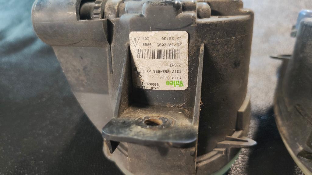 Proiector bmw e87 e81 seria 1 63177181287 7181287 63176924655 6924655 63177837501 7837501 63176924656 6924656