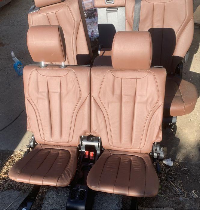 Interior bmw X5 F15 cu incalzire si display 7 locuri