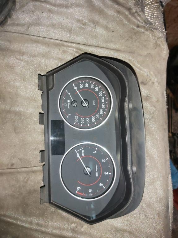 Ceasuri bord bmw f20 f21 9232891
