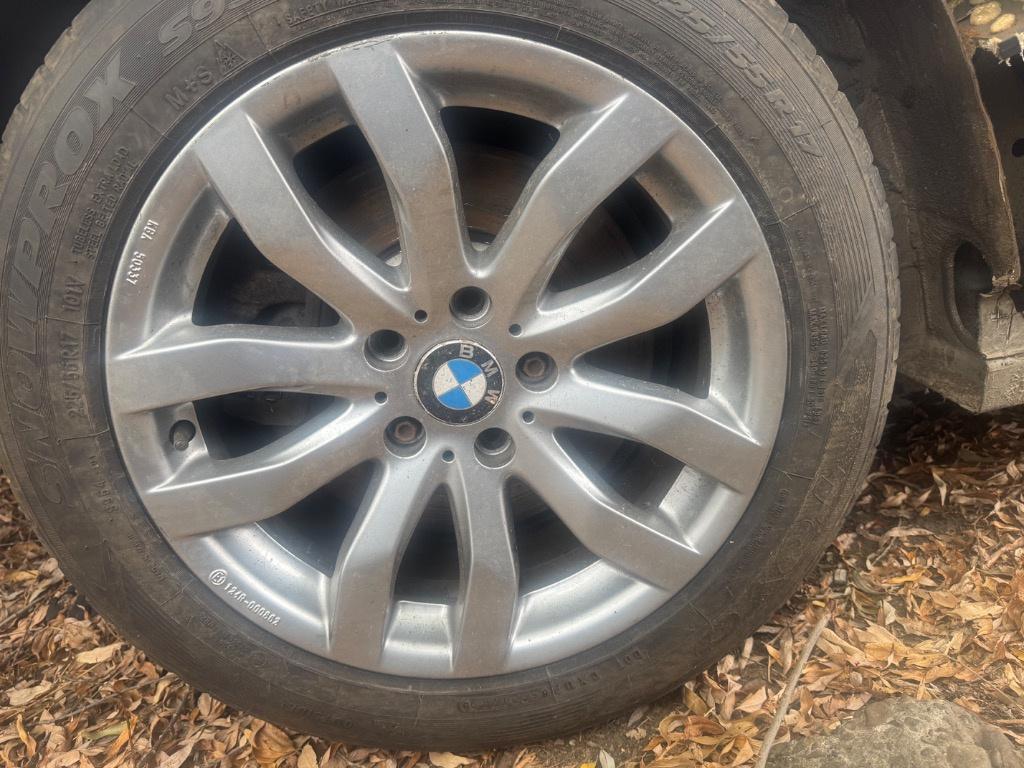 Jante cu cauciucuri m+s bmw f10 f11 seria 5 r17 225/55r17 anvelope iarna
