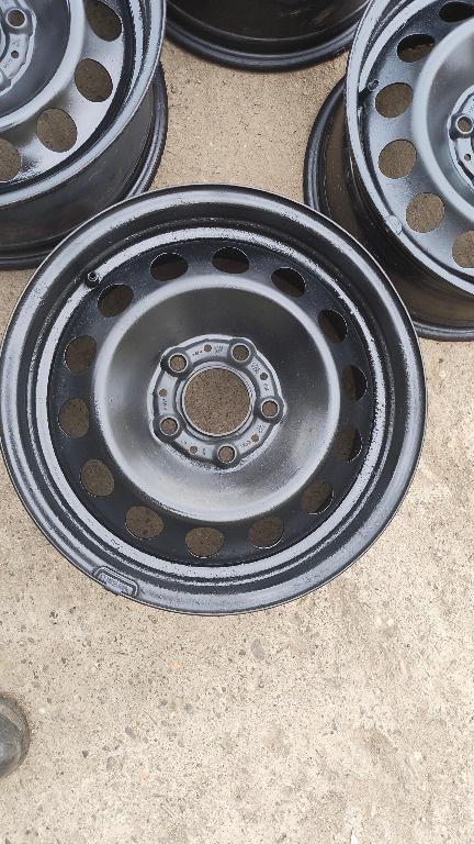 Janta BMW e90 e91 e92 e93 e87 e81 e82 e88 x1 e84 r16 7jx16eh2 is34 6775592 36116775592 36116777783 36116760465