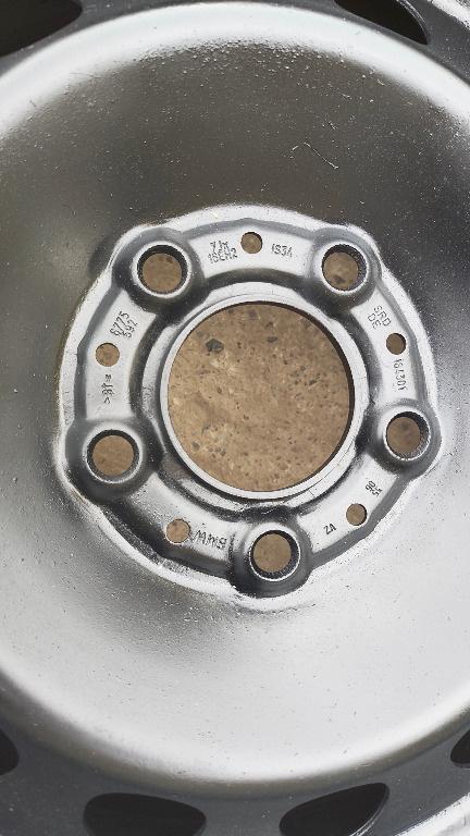 Janta BMW e90 e91 e92 e93 e87 e81 e82 e88 x1 e84 r16 7jx16eh2 is34 6775592 36116775592 36116777783 36116760465