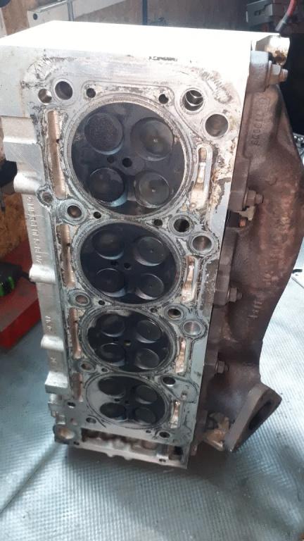 Chiulasa completa mercedes 313 2009