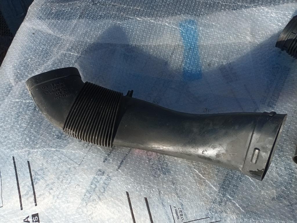 Conducta/furtun admisie bmw f15 f16 x5 x6, n57, 3.0 d 4.0d, 13718514007, 8514007