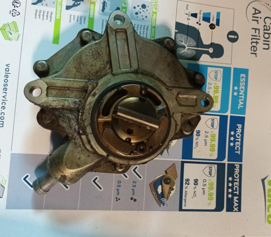 POMPA Vacuum BMW E87 E90 E91 E88 E82 E46 E92 E93 E60 E84 E83 E85 2.0i benzina 11667542498