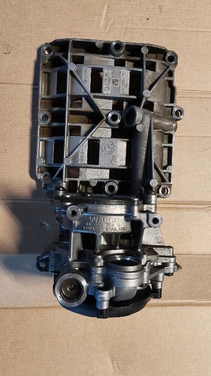 POMPA ULEI N47 BMW E81 E87 E88 E82 E90 E91 E92 E93 E60 E61 E84 E83 11417810451 7810451 11417798014 7798014