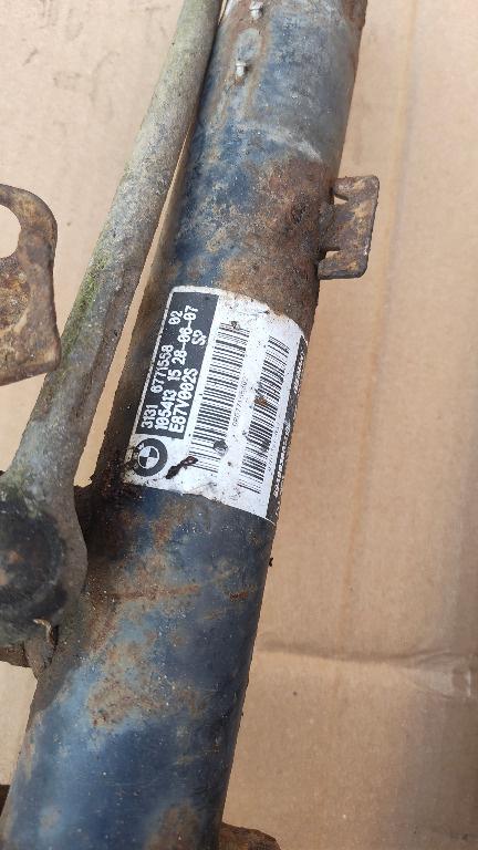 Amortizor fata bmw e90 e91 e92 e93 e87 e81 e82 seria 1 seria 3 6786003 31316771558 6771558 31316786003
