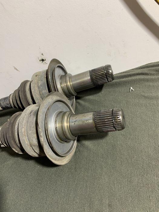 Planetara stanga/dreapta spate bmw seria 5 F10 F11 3.0 d 530d 535d 7581017 7581018