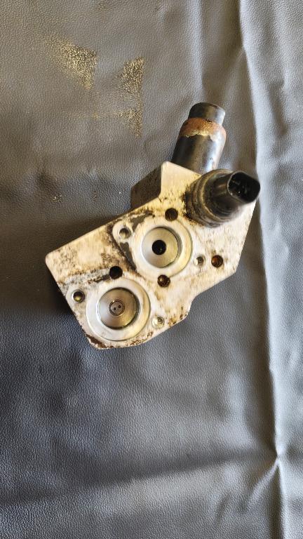 Bloc Valve Dinamic Drive Bmw Seria 7 E65 e66 3 0 D 6758704 Vb675870402 582 7415581 37206758704