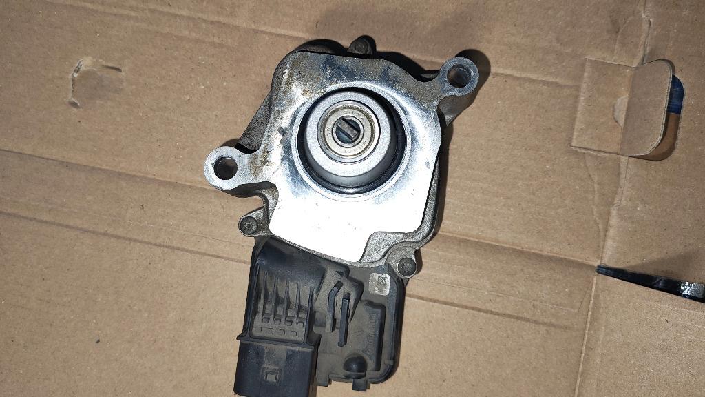 MOTORAS CUTIE TRANSFER BMW 27608643153 8643153 15054F1652 A2C73522106 7649785 27607649785