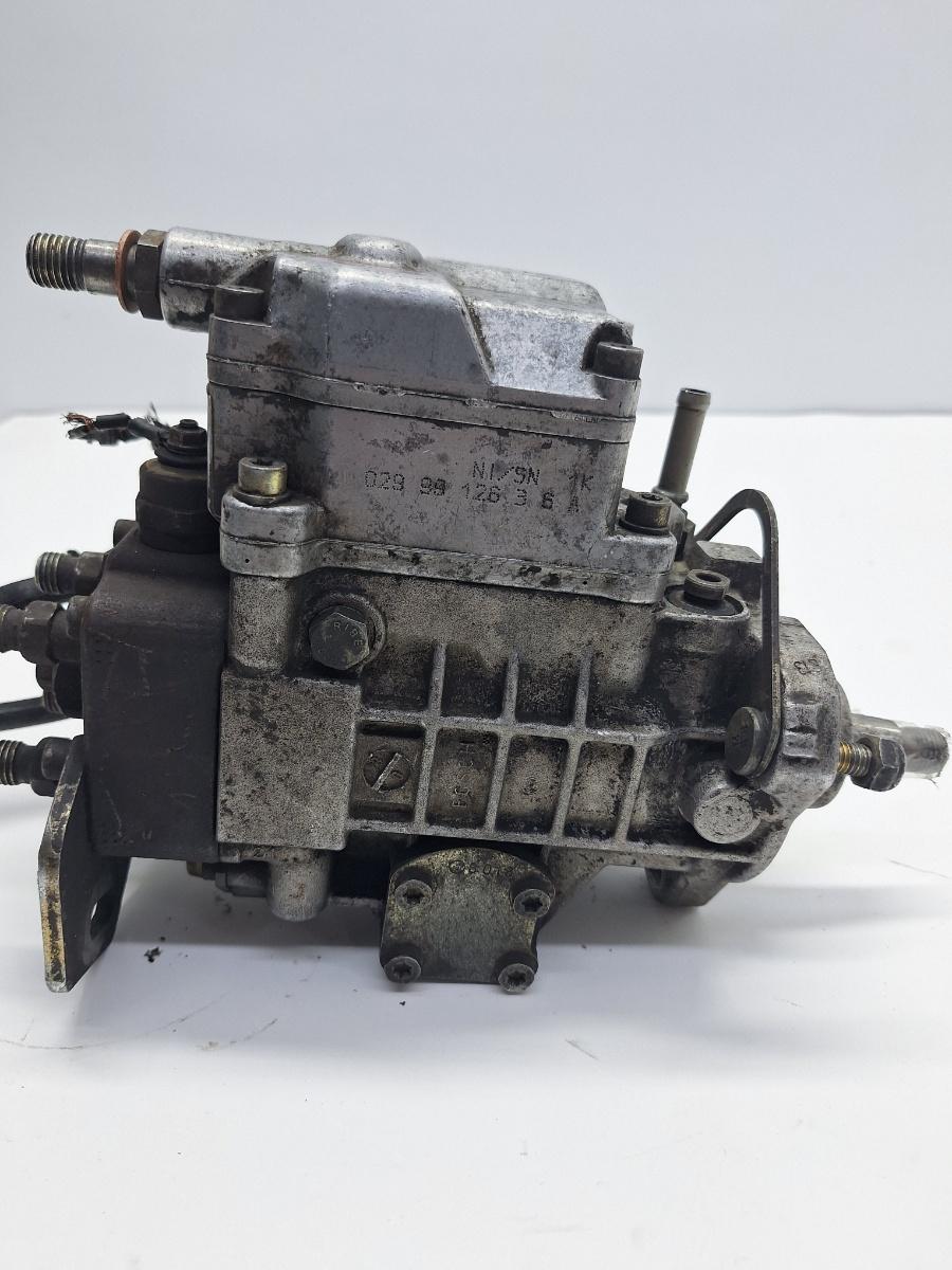 Pompa de injectie VOLKSWAGEN POLO 6N2 1999 - 2001 1.7 SDI AKU BOSCH 0460404967 028130081P