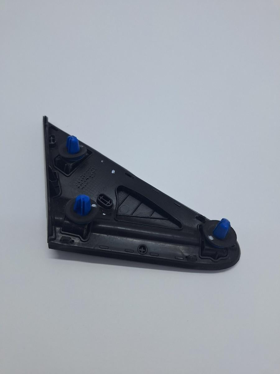 Ornament aripa stanga fata HYUNDAI i20 [ 2020 -> ] 86192Q000