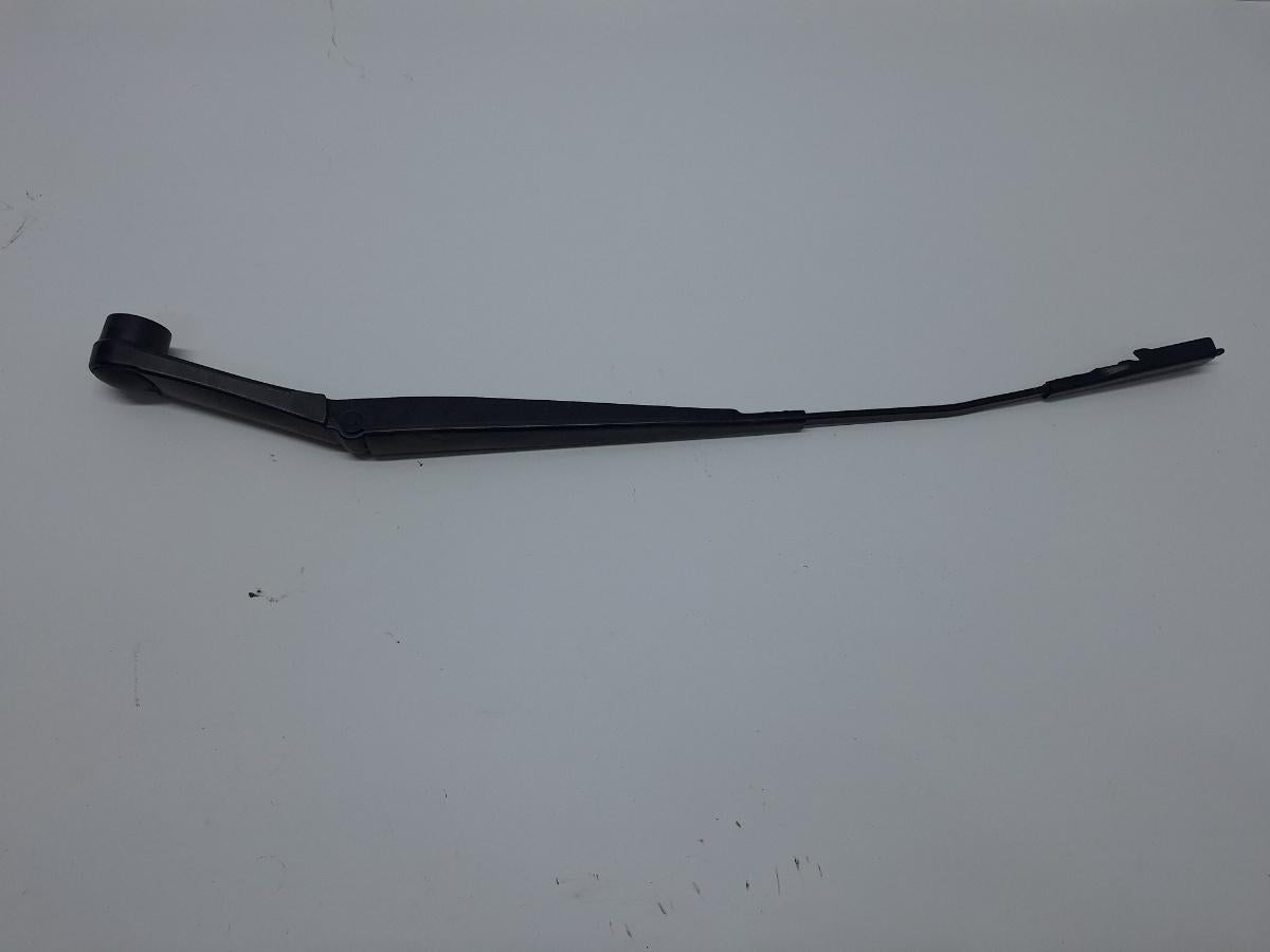 Brat stergator parbriz stanga HYUNDAI i20 [ 2020 -> ] 98310Q0000