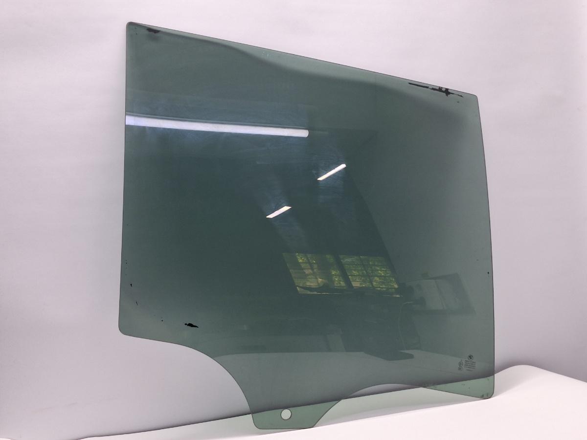 Geam portiera dreapta spate BMW X5 II E70 2006 - 2013 3.0 d M57 D30 (306D3) SAINT-GOBAIN 43R-004553