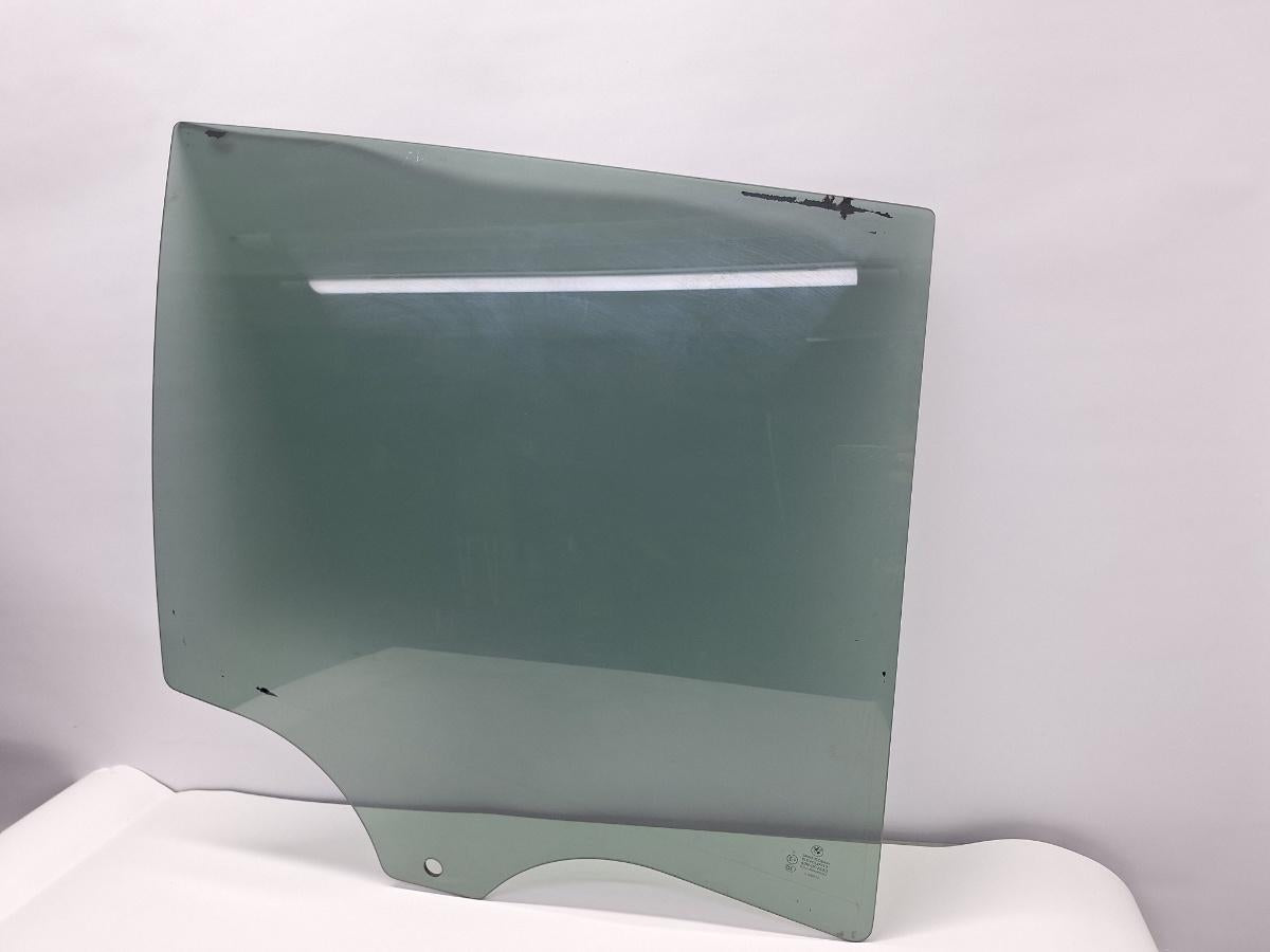 Geam portiera dreapta spate BMW X5 II E70 2006 - 2013 3.0 d M57 D30 (306D3) SAINT-GOBAIN 43R-004553