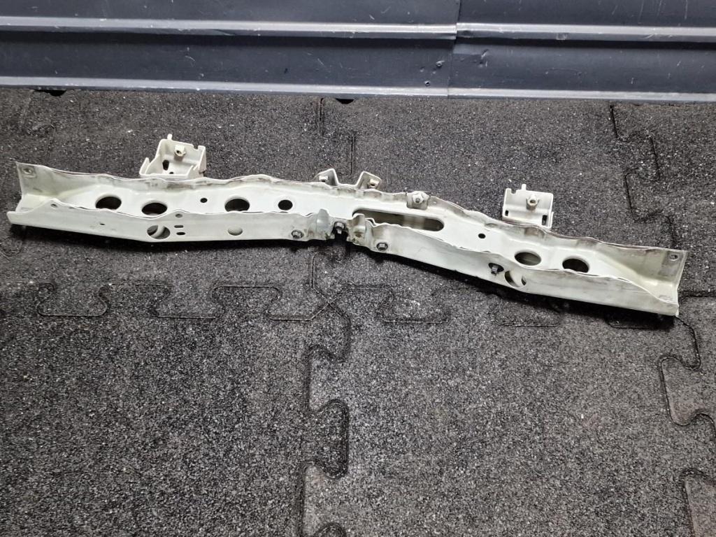 Suport radiatoare sus TOYOTA PRIUS _W3_ 2008 -> 1.8 Hybrid 2ZR-FXE 5320872010