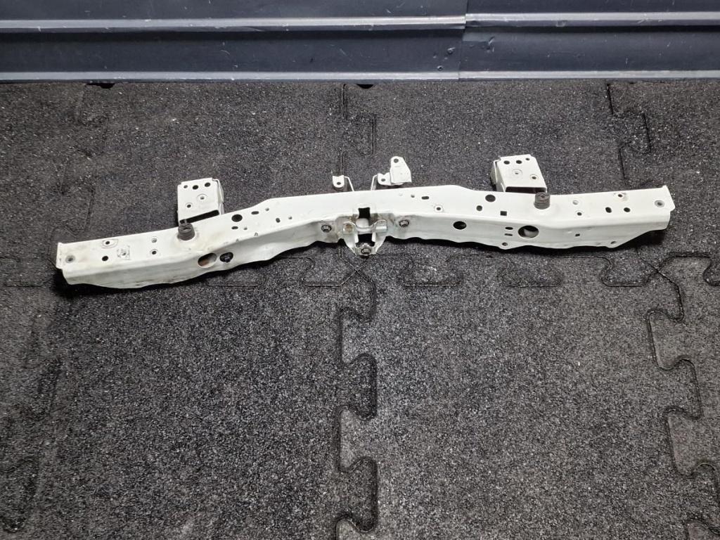 Suport radiatoare sus TOYOTA PRIUS _W3_ 2008 -> 1.8 Hybrid 2ZR-FXE 5320872010