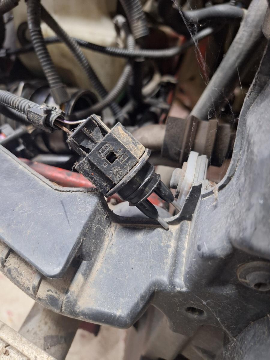 Senzor de nivel lichid de spalare parbriz AUDI A3 8L1 1996 - 2006 1.9 TDI ASZ 7M0919376