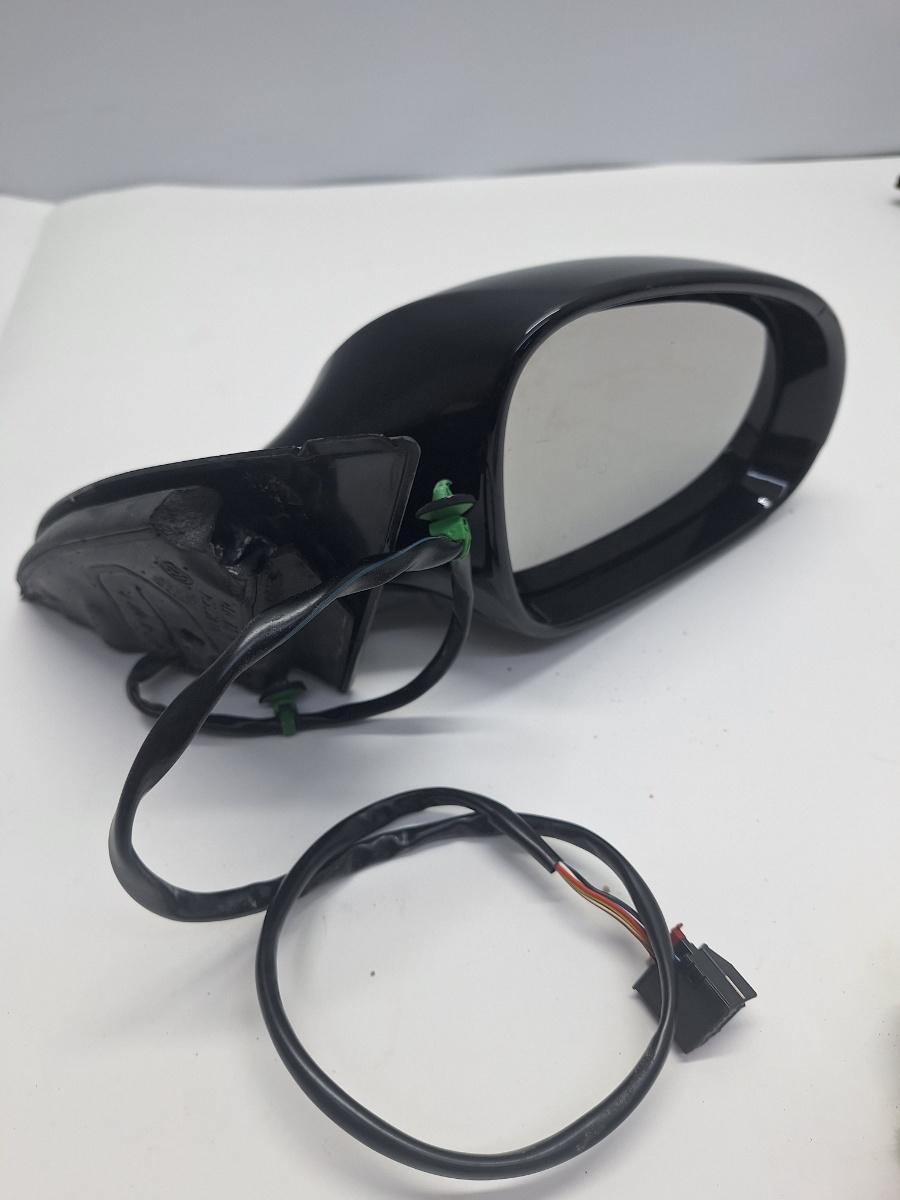 Oglinda dreapta fata neagra L041 VOLKSWAGEN PASSAT 3C2 2005 - 2010 3C0857934