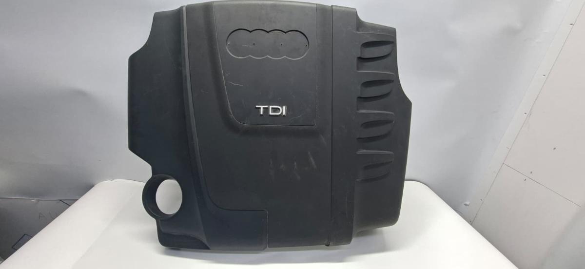 Capac motor (ornament) AUDI A4 IV Avant 8K5, B8 2007 - 2015 2.0 TDI CAGA, CJCA, CMEA, CMFA 03L103925L