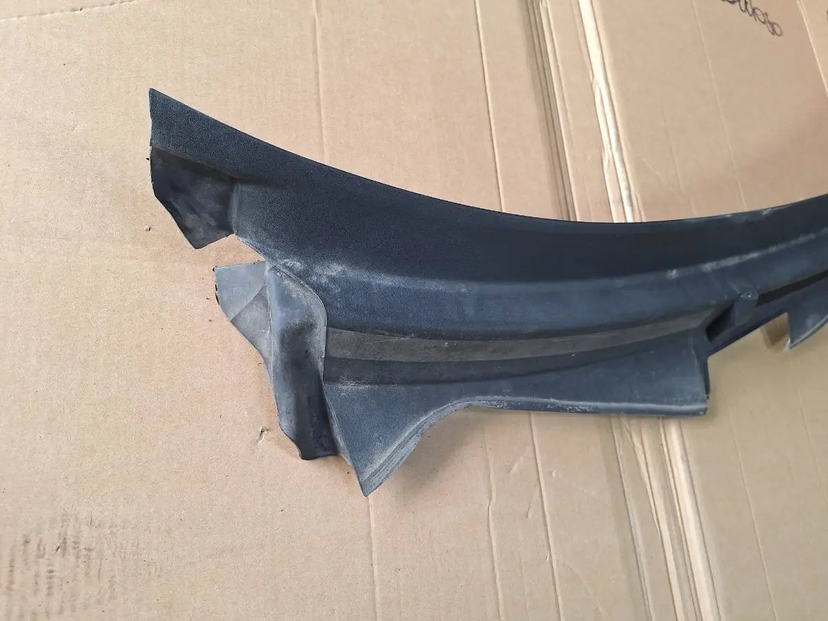 Grila capota AUDI A3 8L1 1996 - 2006 1.9 TDI ASZ 8L1819415B