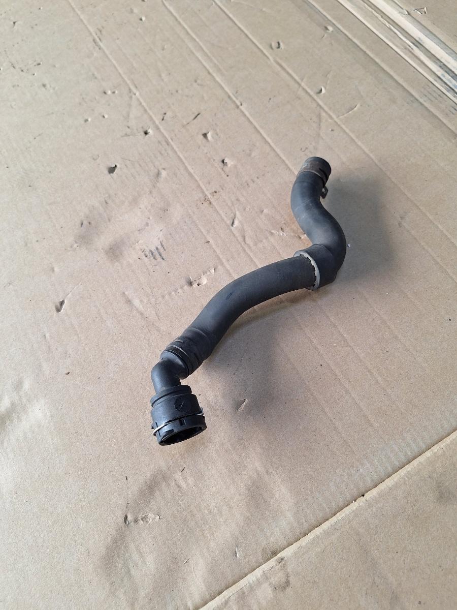Furtun apa AUDI A3 8L1 1996 - 2006 1.9 TDI ASZ 1J0122073A