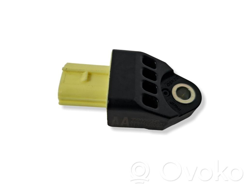Senzor de impact airbag TOYOTA LAND CRUISER 150 TRJ15_, KDJ15_, GRJ15_, GDJ15_ 2009 -> , TOYOTA PRIUS _W3_ 2008 -> 1.8 Hybrid 2ZR-FXE 8983175020
