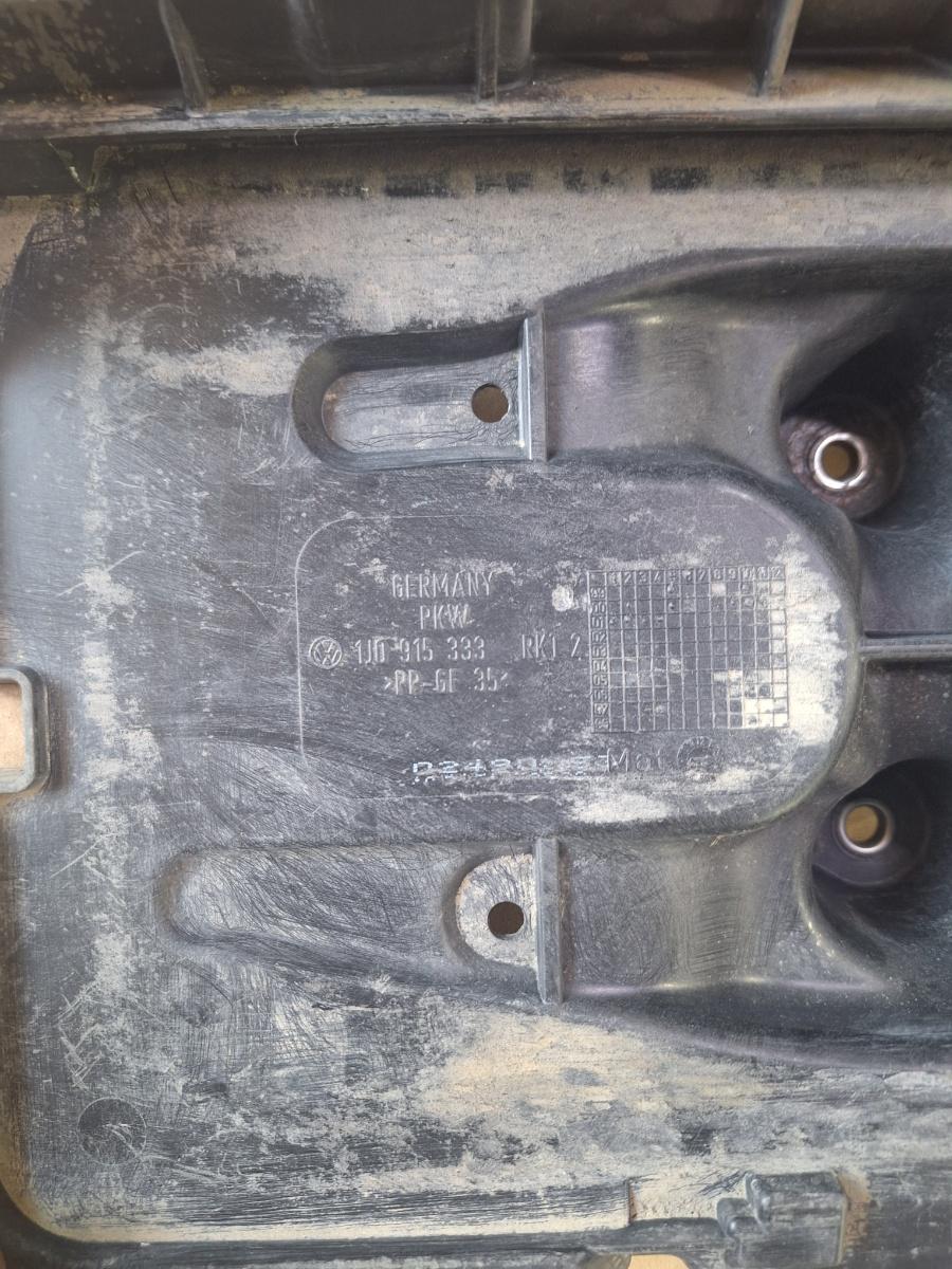 Suport baterie AUDI A3 8L1 1996 - 2006 1.9 TDI ASZ 1J0915333