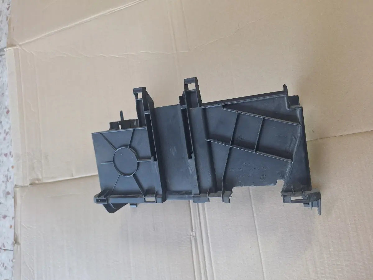 Suport baterie AUDI A3 8L1 1996 - 2006 1.9 TDI ASZ 1J0915335