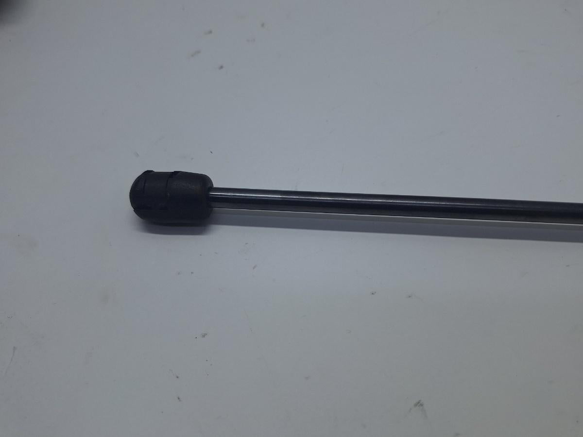 Amortizor hayon VOLKSWAGEN JETTA VI 162/163 2010 - 2018 1.6 TDI CAYC 5C6827550