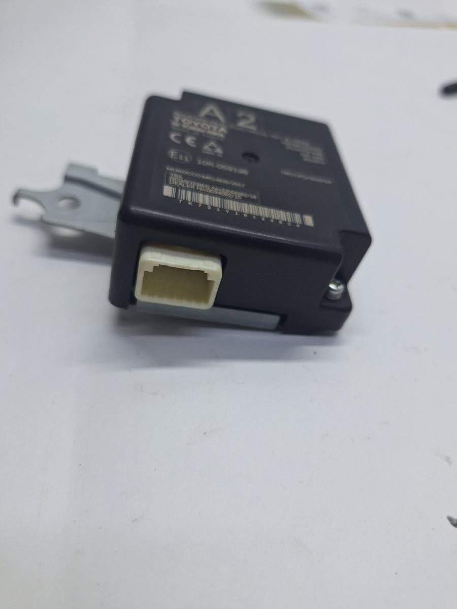 Modul/unitate de control KESSY TOYOTA COROLLA _E21_ 2018 -> 1.8 Hybrid 2ZR-FXE 897B0-02070
