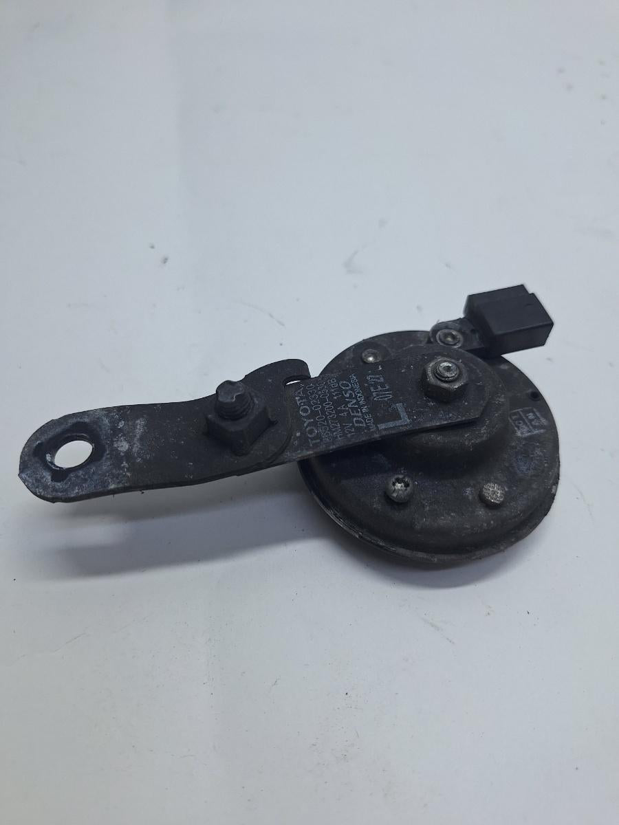 Claxon TOYOTA COROLLA _E21_ 2018 -> 1.8 Hybrid 2ZR-FXE Denso HM273200-0530 86520-02330