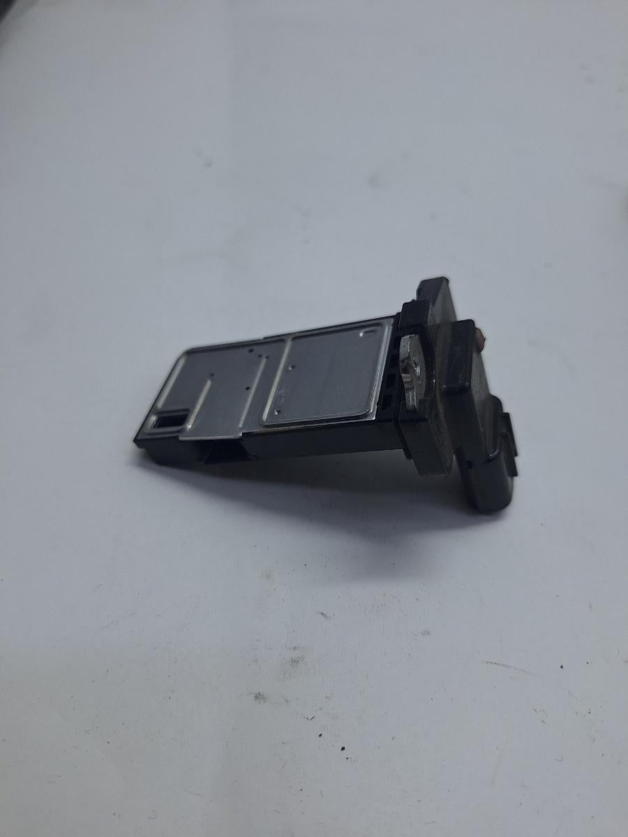 Debitmetru TOYOTA COROLLA _E21_ 2018 -> 1.8 Hybrid 2ZR-FXE 22204-0Y010