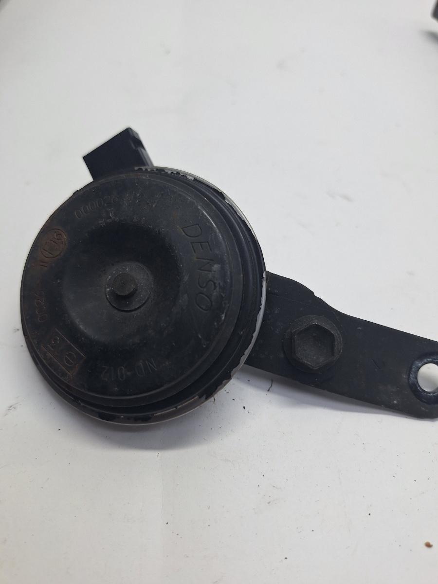 Claxon TOYOTA COROLLA _E21_ 2018 -> 1.8 Hybrid 2ZR-FXE Denso HM273100-0530 86510-02190