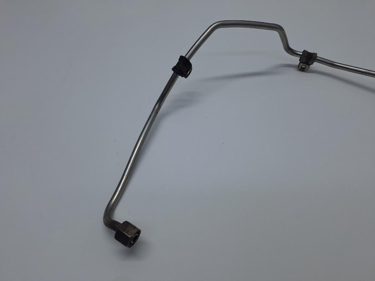 Furtun/conducta de ulei turbocompresor turbina SEAT LEON 1M1 1999 - 2006 1.9 TDI ARL 038145771G