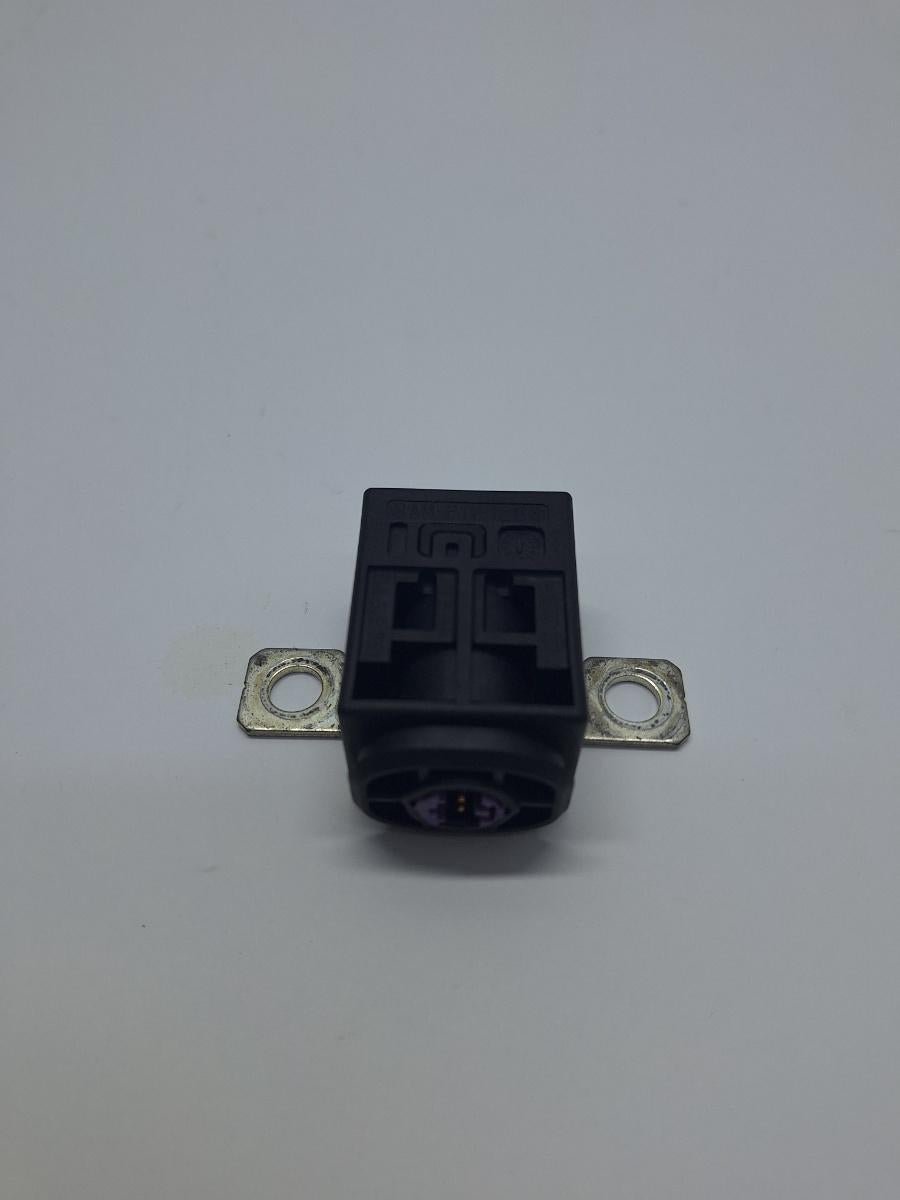 Siguranta releu baterie VOLKSWAGEN TOUAREG 7LA, 7L6, 7L7 2002 - 2013 3.0 V6 TDI BKS, CATA 4F0915519