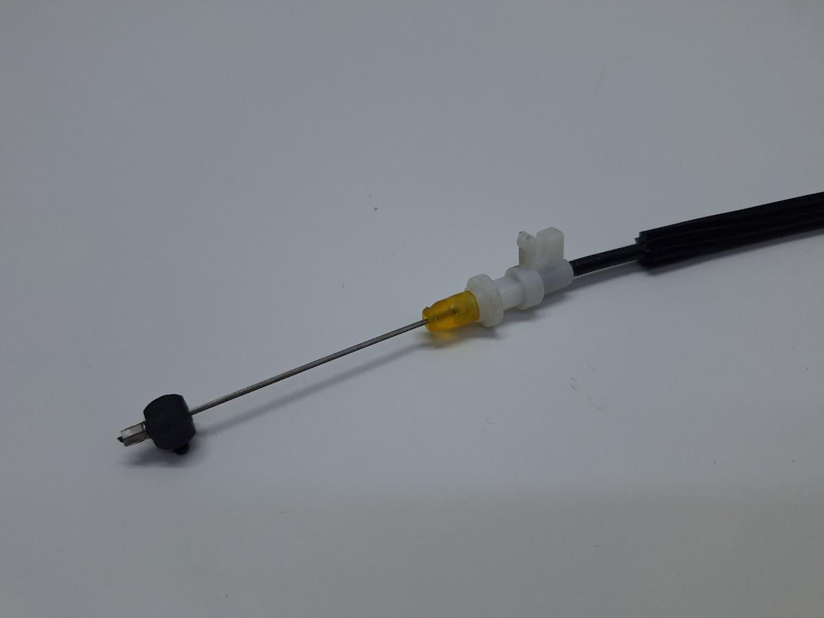 Cablu portiera dreapta spate AUDI A4 IV Avant 8K5, B8 2007 - 2015 2.0 TDI CAGA, CJCA, CMEA, CMFA 8K0839085A