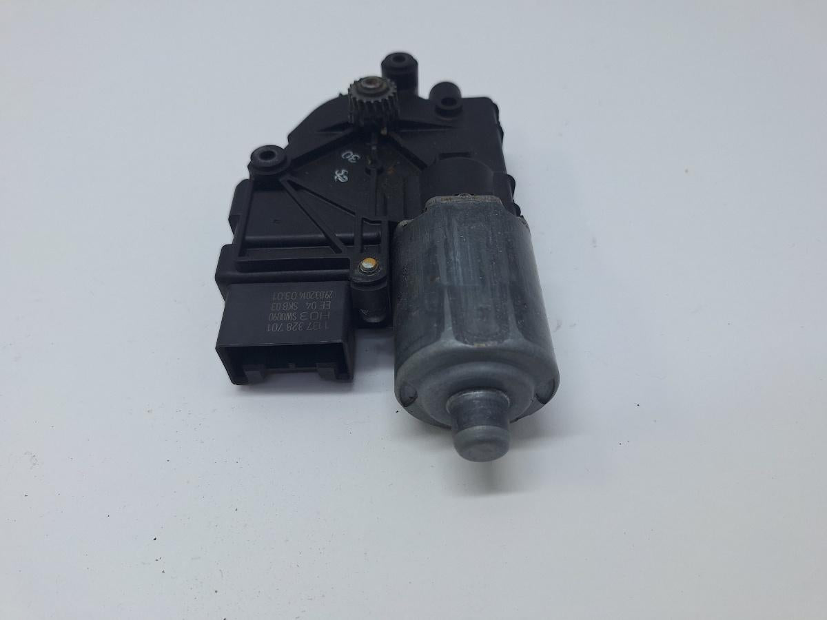 Motoras/actuator trapa VOLKSWAGEN TIGUAN 5N_ 2007 -> 2.0 TDI CBAB, CFFB BOSCH 0390200080 5N0877041H
