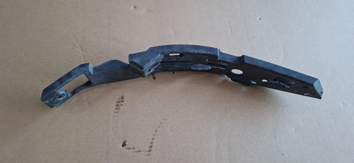 Suport bara de protectie stanga fata VOLKSWAGEN TOUAREG 7LA, 7L6, 7L7 2002 - 2013 3.0 V6 TDI BKS, CATA 7L6807183C