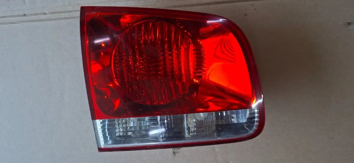 Stop hayon stanga VOLKSWAGEN TOUAREG 7LA, 7L6, 7L7 2002 - 2013 3.0 V6 TDI BKS, CATA 7L6945093H