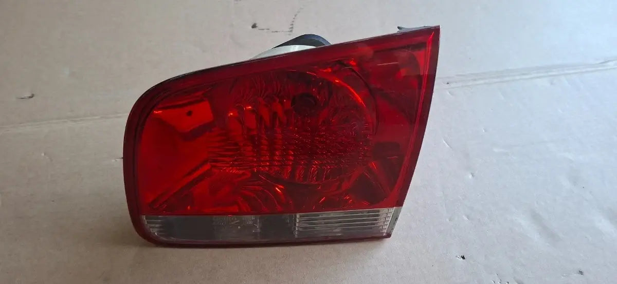 Stop hayon dreapta VOLKSWAGEN TOUAREG 7LA, 7L6, 7L7 2002 - 2013 3.0 V6 TDI BKS, CATA 7L6945094H